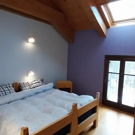 Rifugio Aleve * Castello (Piedmont)