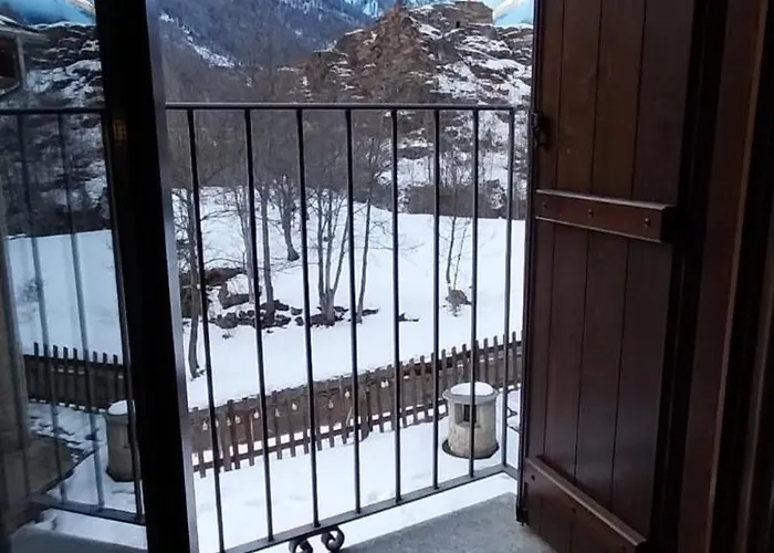 Rifugio Alevé Hostal Castello (Piedmont)